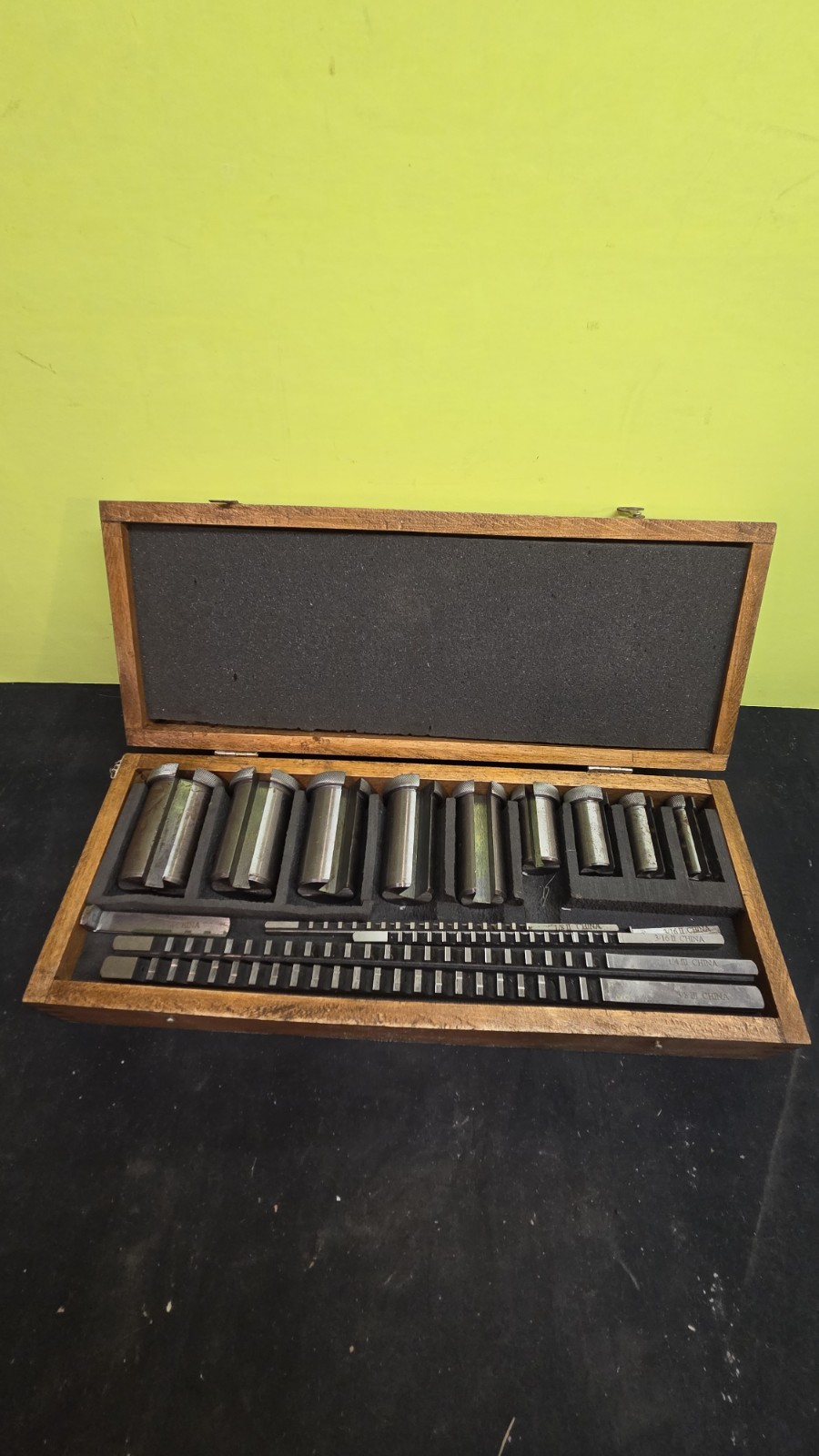 Keyway Broach Kit 17 Pcs,M2-HSS Industrial Tools for Lathe Inch Size 5 pcs Broac