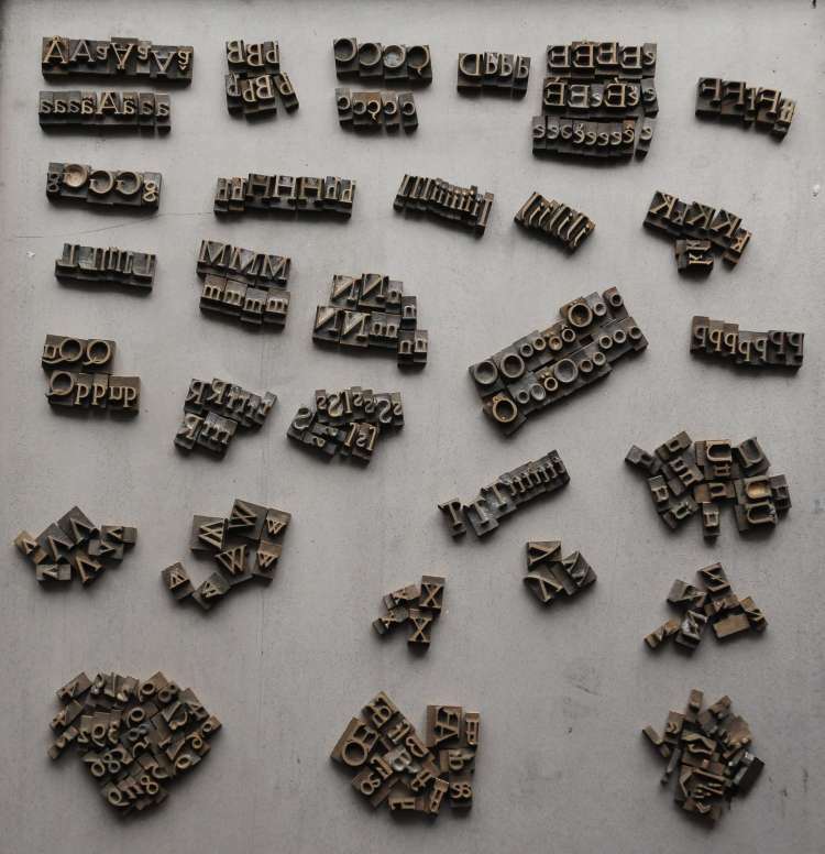 Lot of brass type bookbinding gilding bookbinder characters leather Art Nouveau´