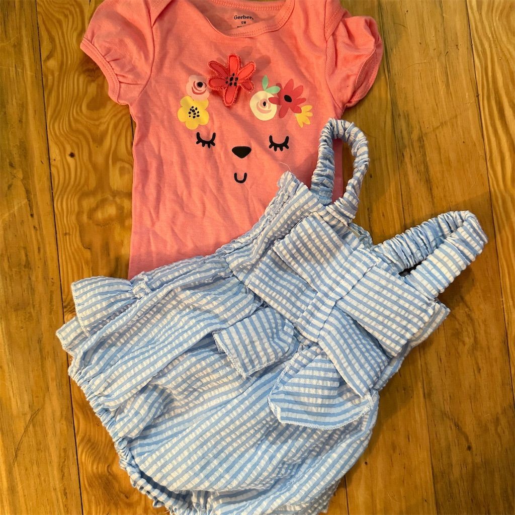 Gerber Baby Girl's 0-3M One piece  & Blue seersucker Striped Romper Set