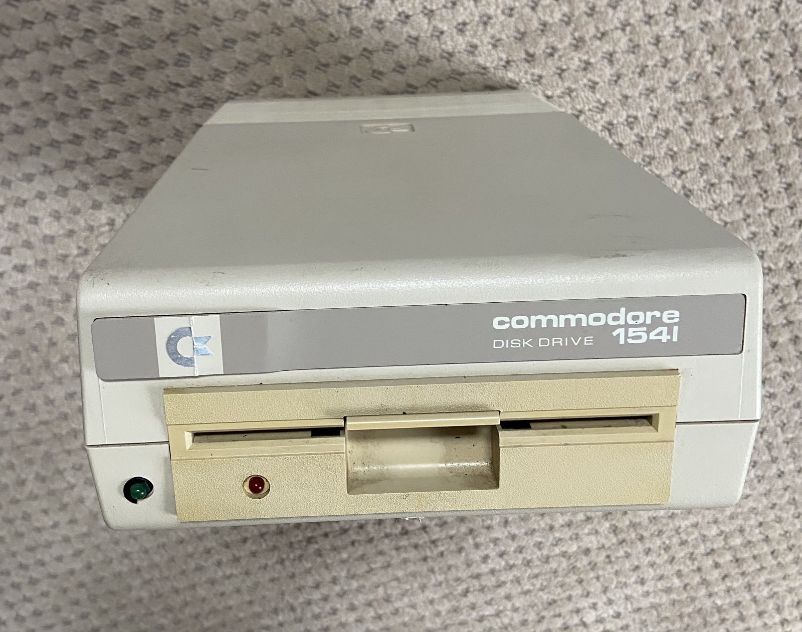 commodore 1541C disk drive. NOT TESTED... parts only sale