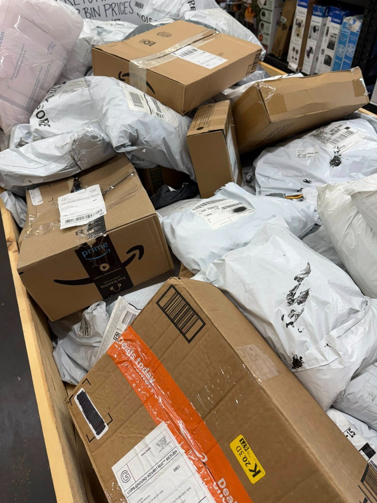 New Large Mystery Box – Amazon & Target Liquidation General Merchandise