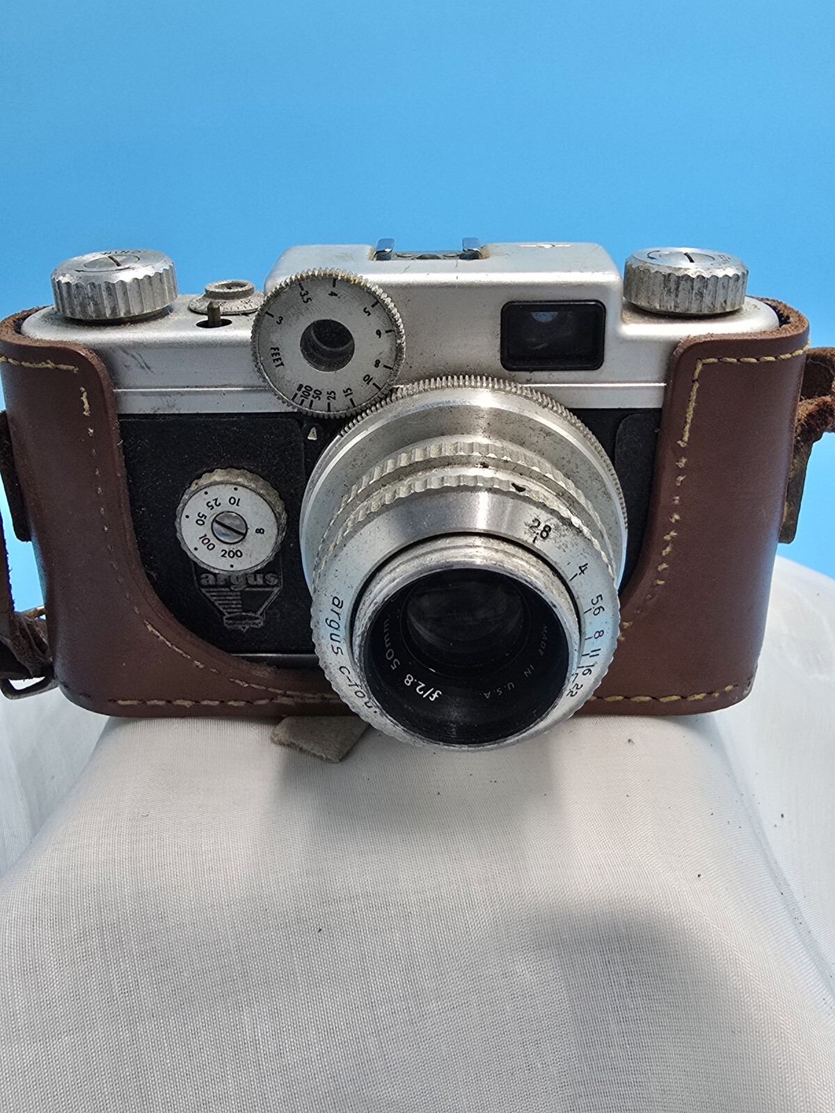 Argus C-Four w/ Cintar 50mm w/ Leather Case Untested 