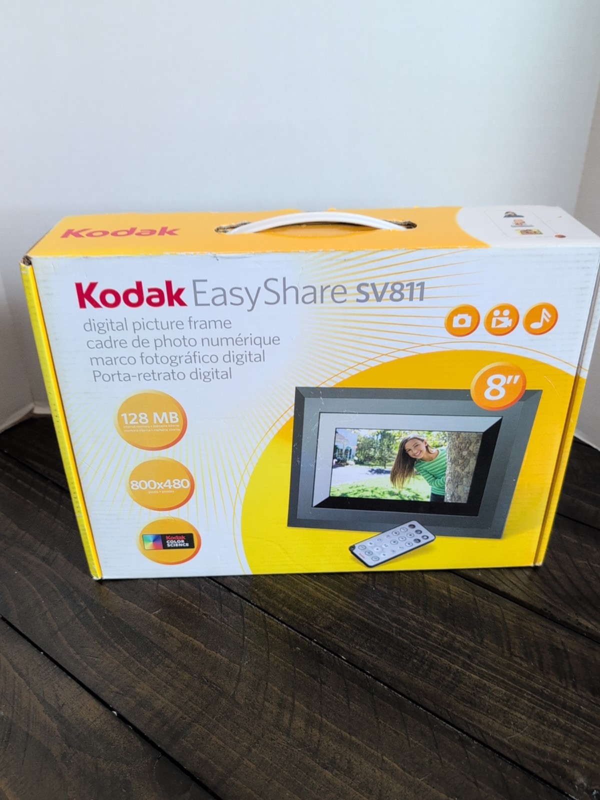 Kodak EasyShare SV811 8" Digital Picture Frame