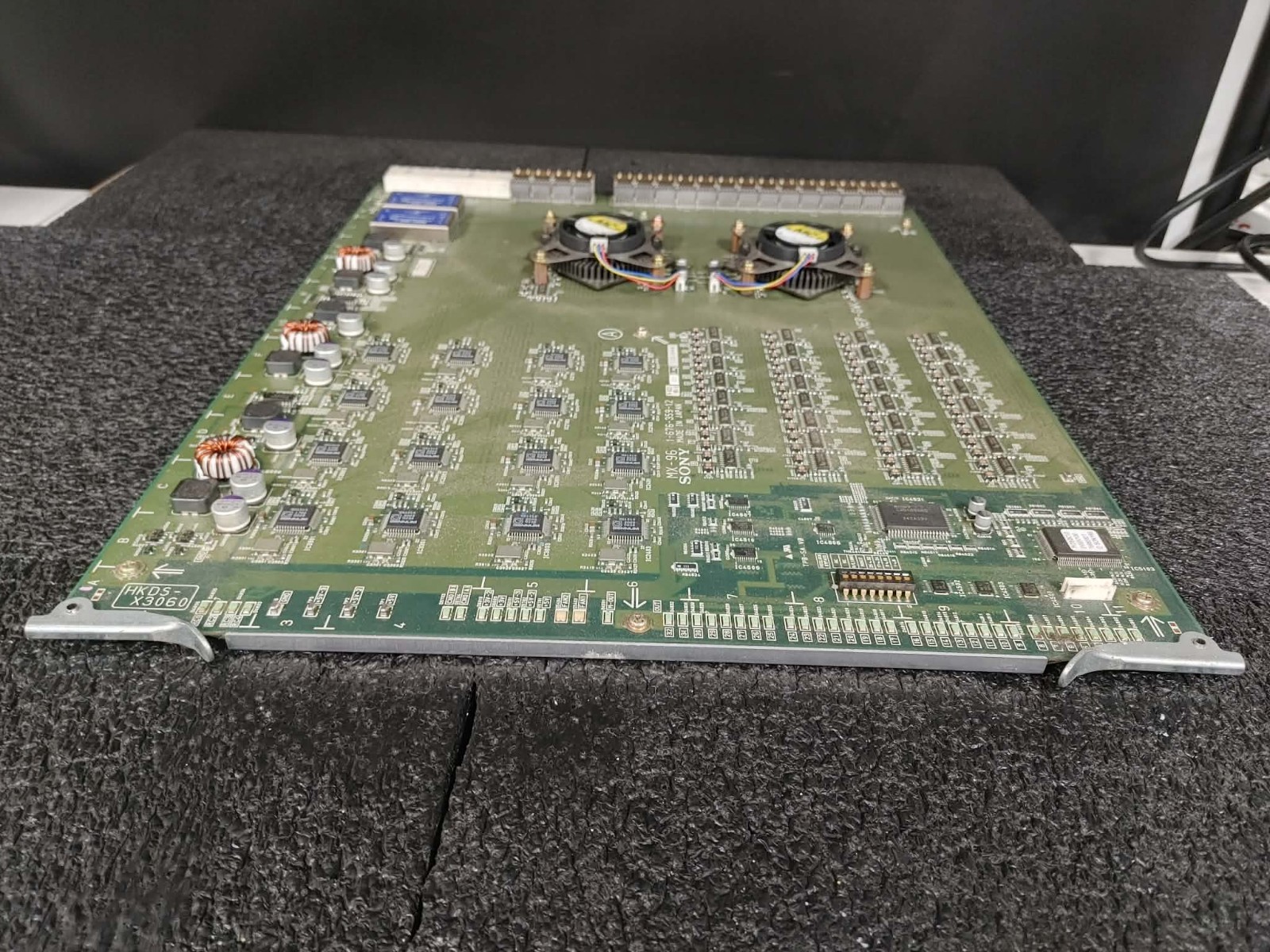 Sony 1-676-359-12 HKDS-X3060 SD/HD Board Matrix HDS Series Matrix