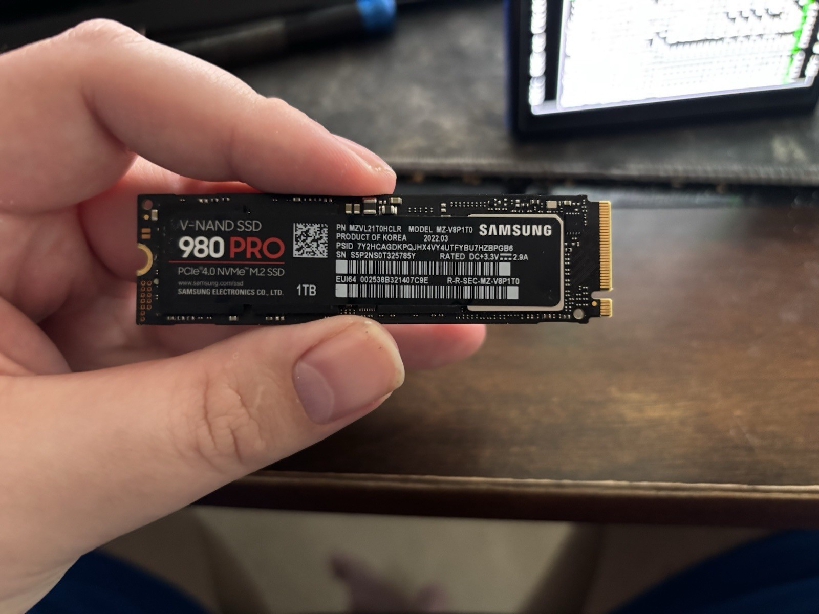 Samsung 2280mm 980 Pro 1TB M.2 NVMe Gen 4.0 x 4 SSD MZVL21T0HCLR 99% Battery