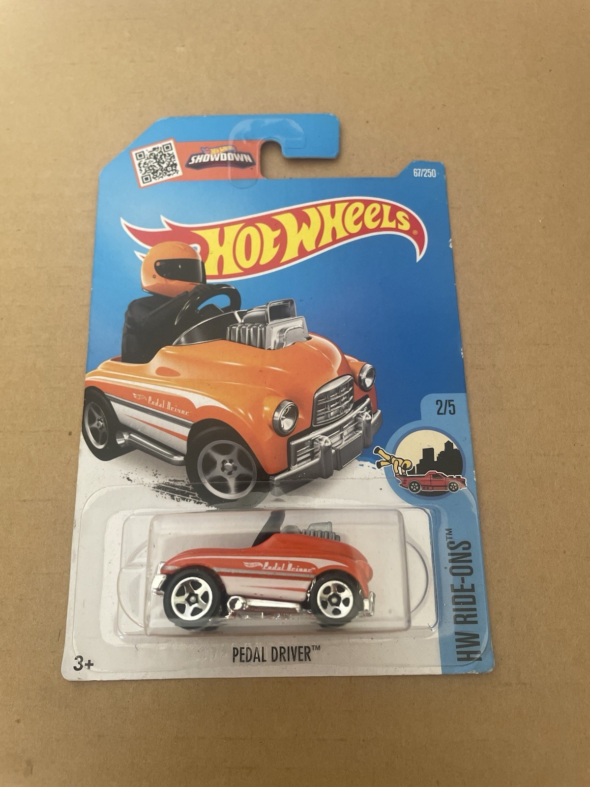 Hot Wheels Pedal Driver Orange 2016 HW Ride-Ons
