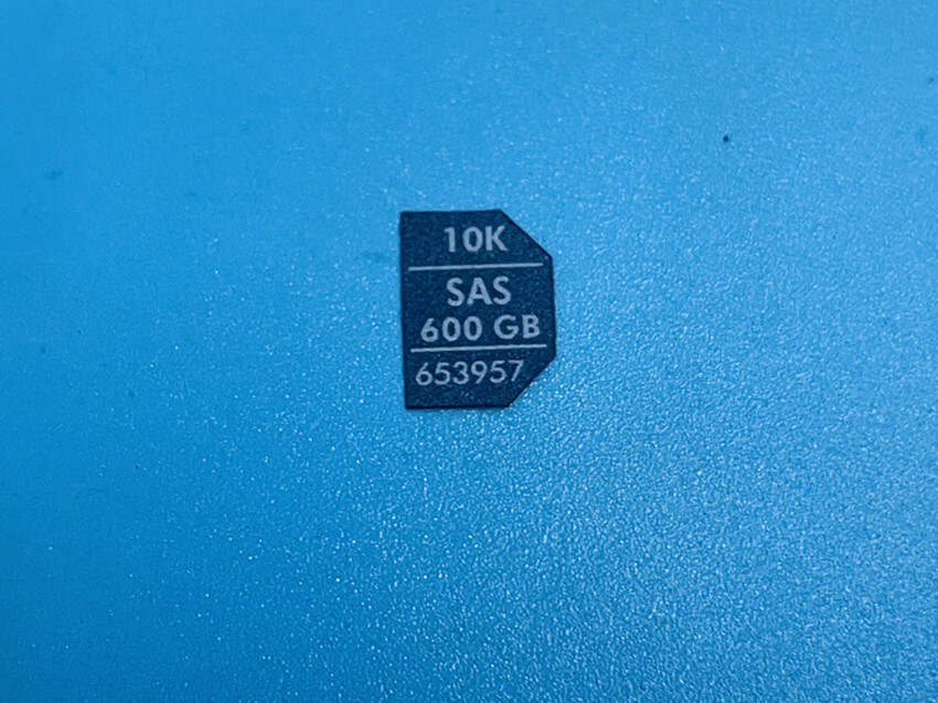 20PCS  653957-001 Fit HP 600GB 10K 2.5" SAS 6G disk shelf head label