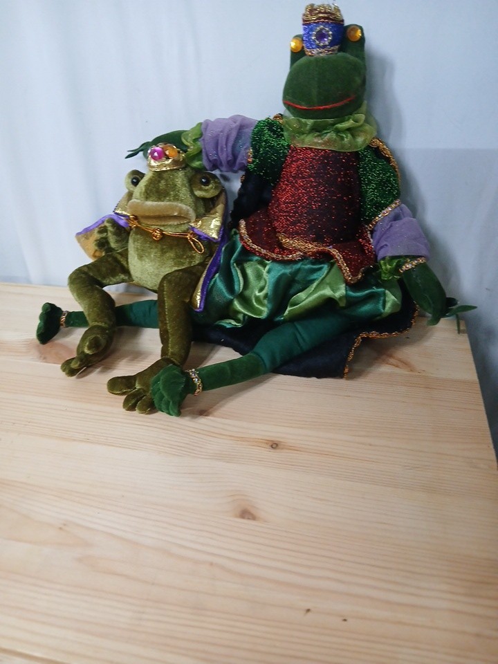 Frog Prince Plush Toy With Purple Cape And Crown Jewel 
