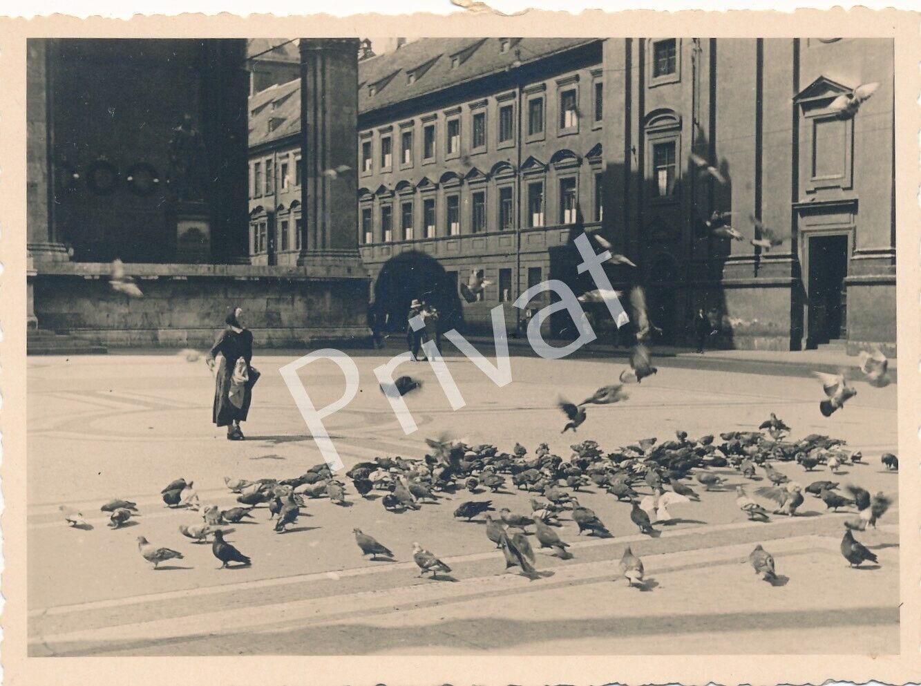 Photo Employee Fa. Wanderer Munich Odeonsplatz 1931 L1.71