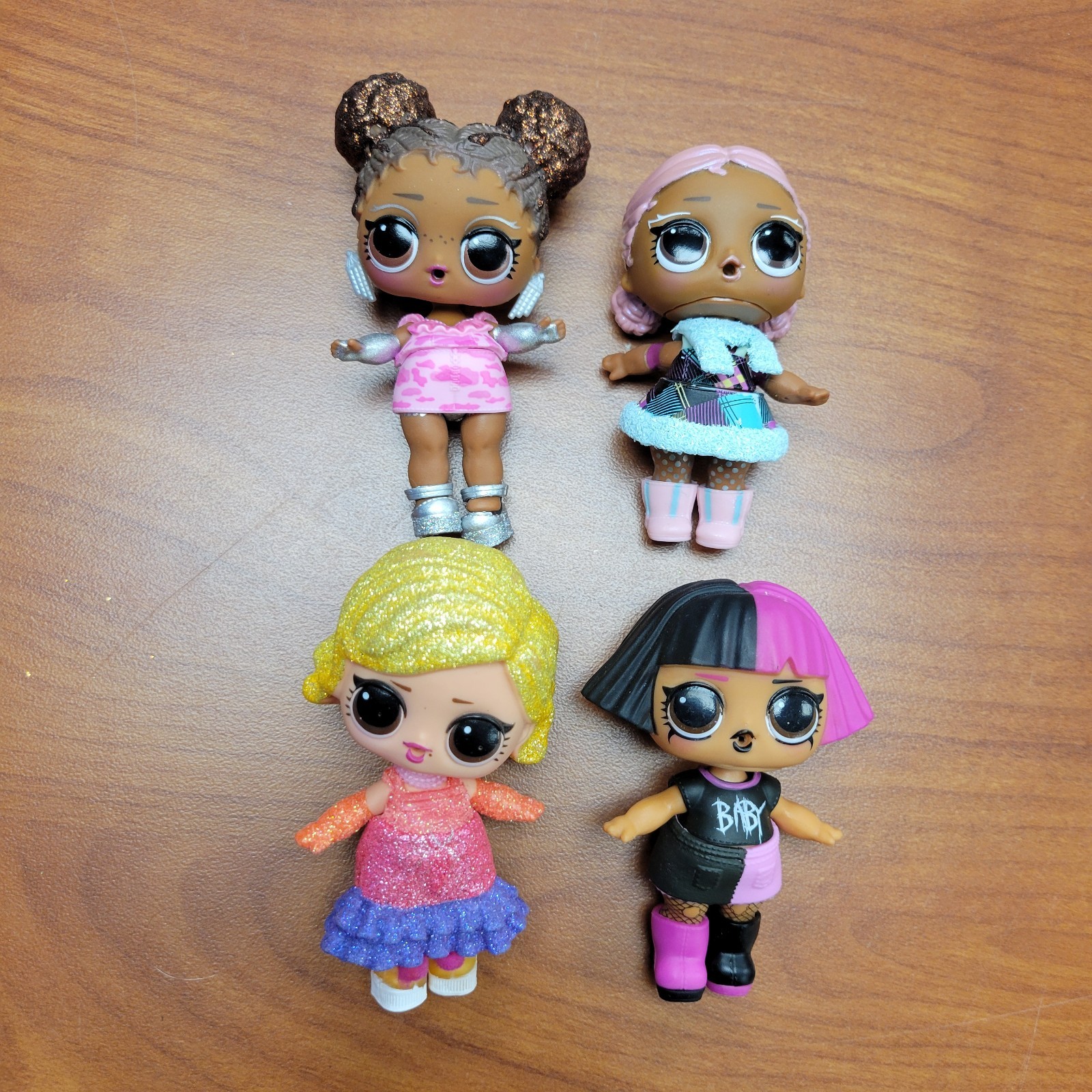 LOL Surprise OMG DOLLS LOT OF 4 Collectible Figures