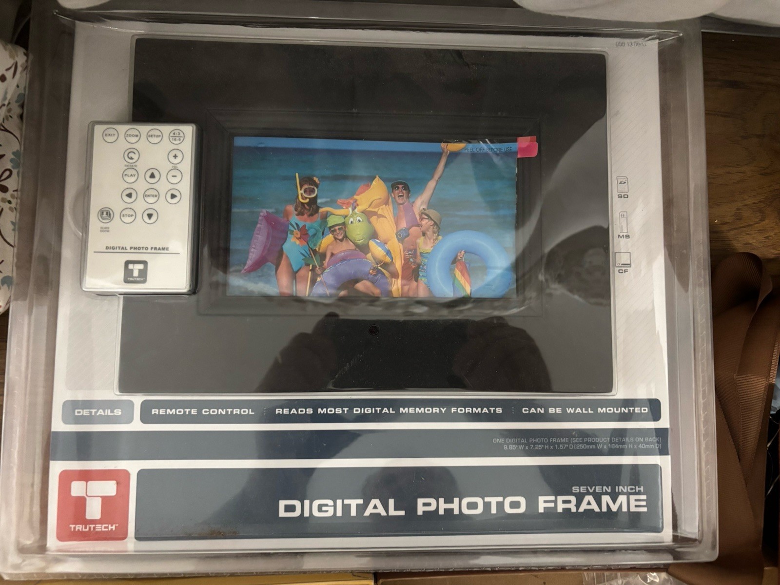 TruTech 7-Inch Digital Photo Frame Black w/ Remote Control, New 