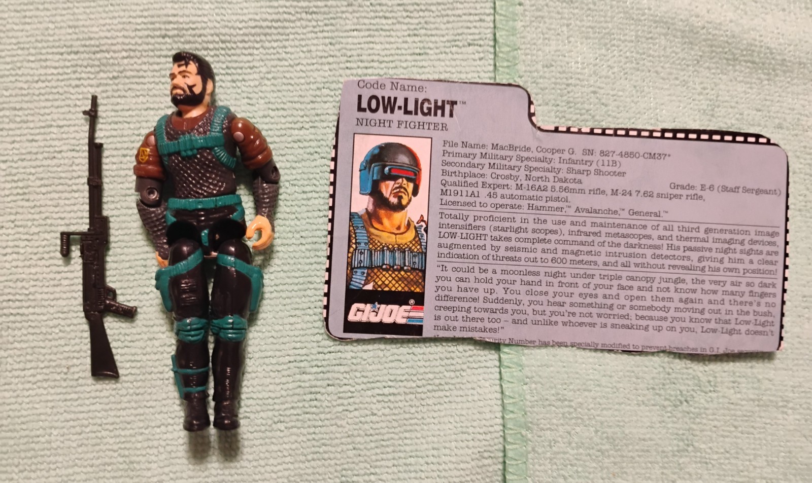 Vintage GI Joe 1991 "Low Light" - Hasbro action figure