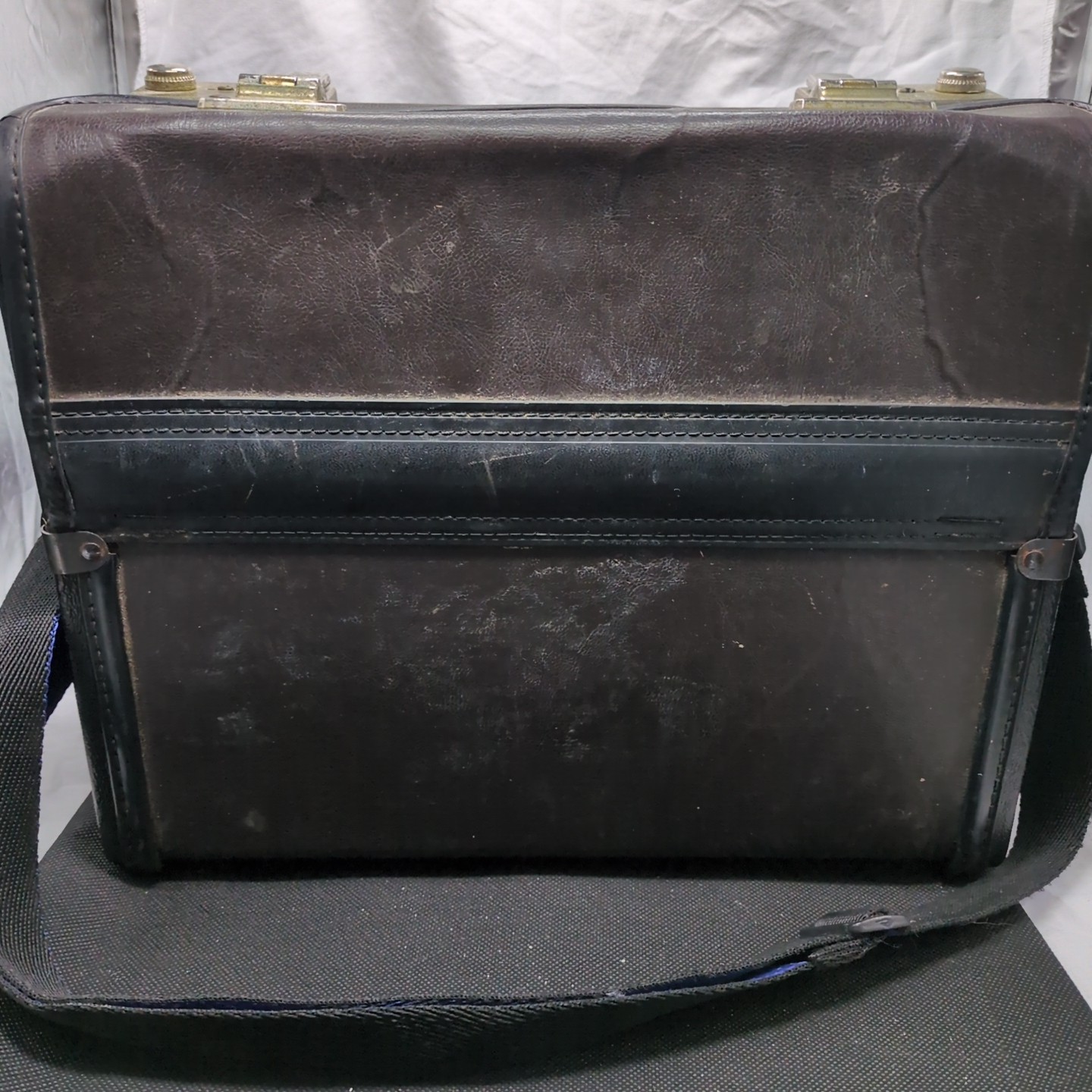 Ameritech Cellular Mobile Telephone CDL 450 With Case