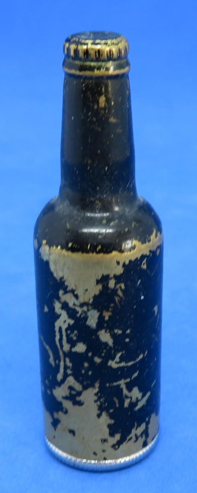 Metal vintage Art Deco antique champagne bottle design cigarette lighter