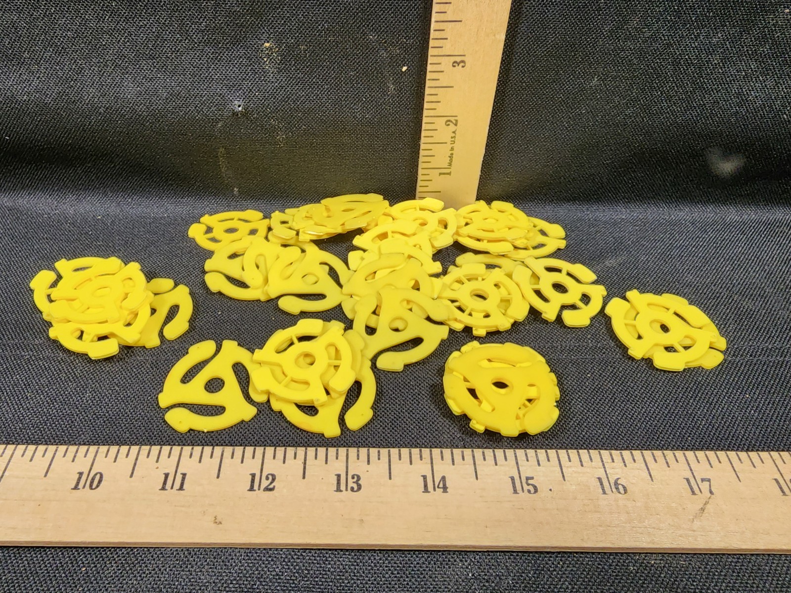 Vintage Lot Of Record Adapters Yellow Plastic Used Great Shape