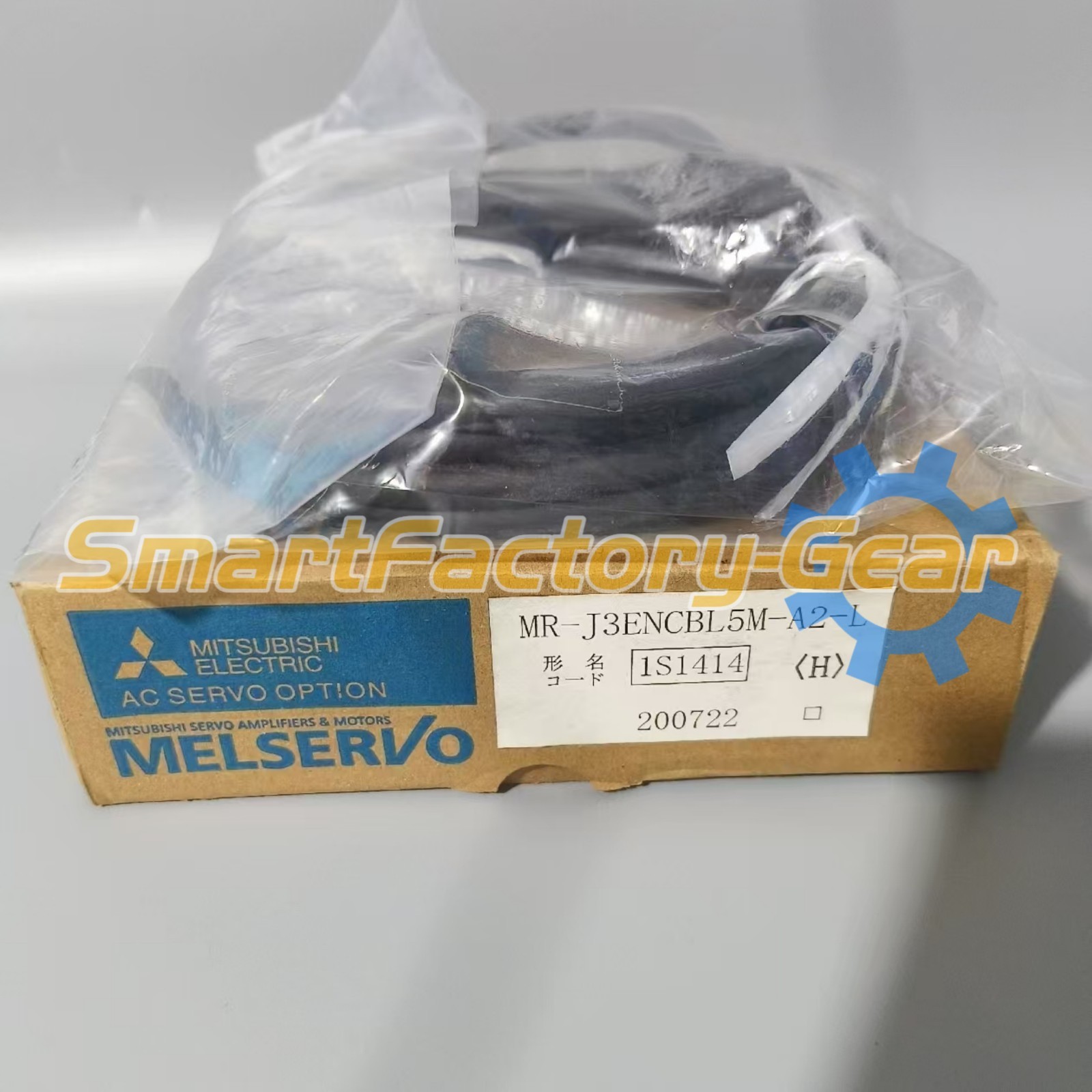 New MITSUBISHI MR-J3ENCBL5M-A2-L Cable#1pcs In Box