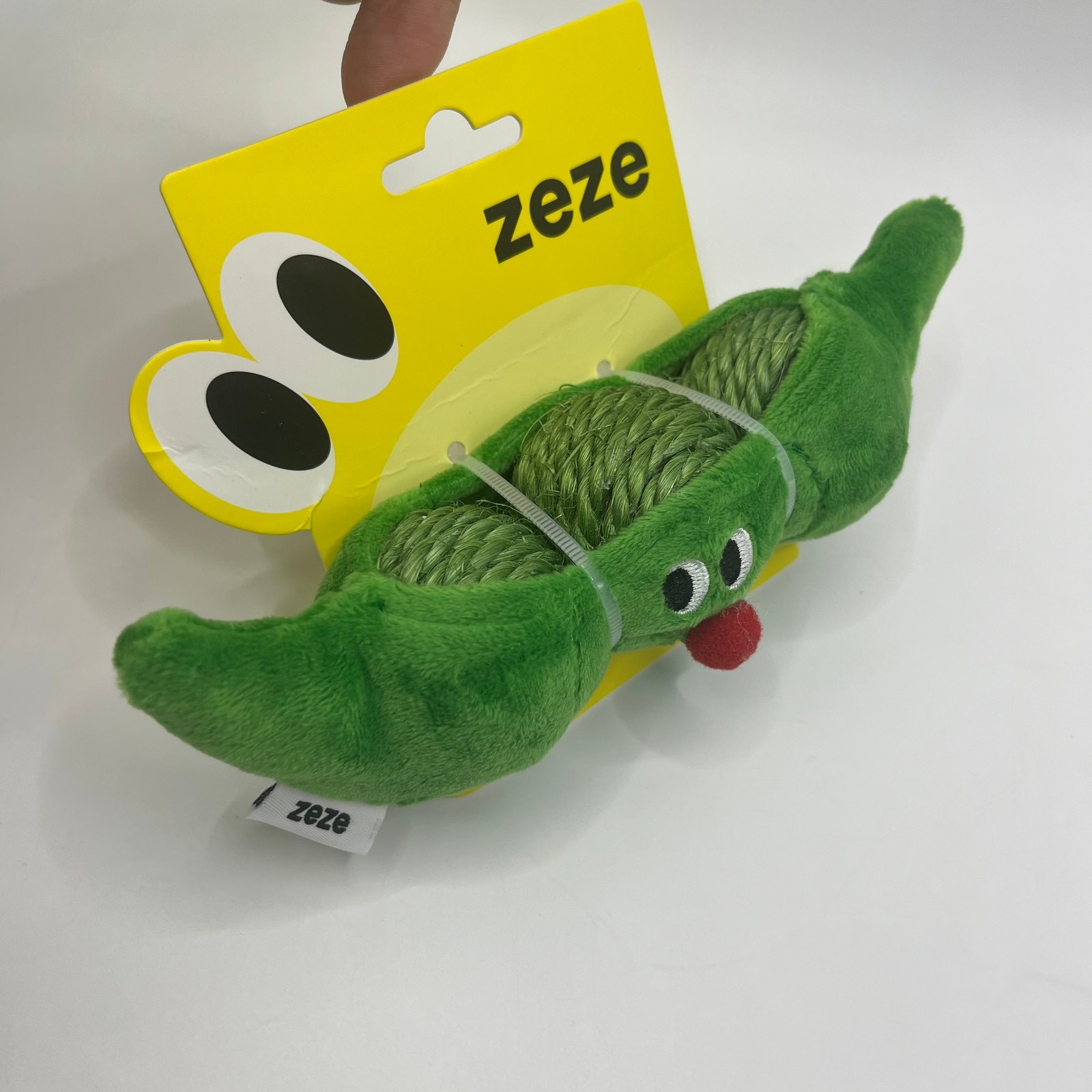 Cat Toy Pea Pod Cat Teaser Sisal Toy