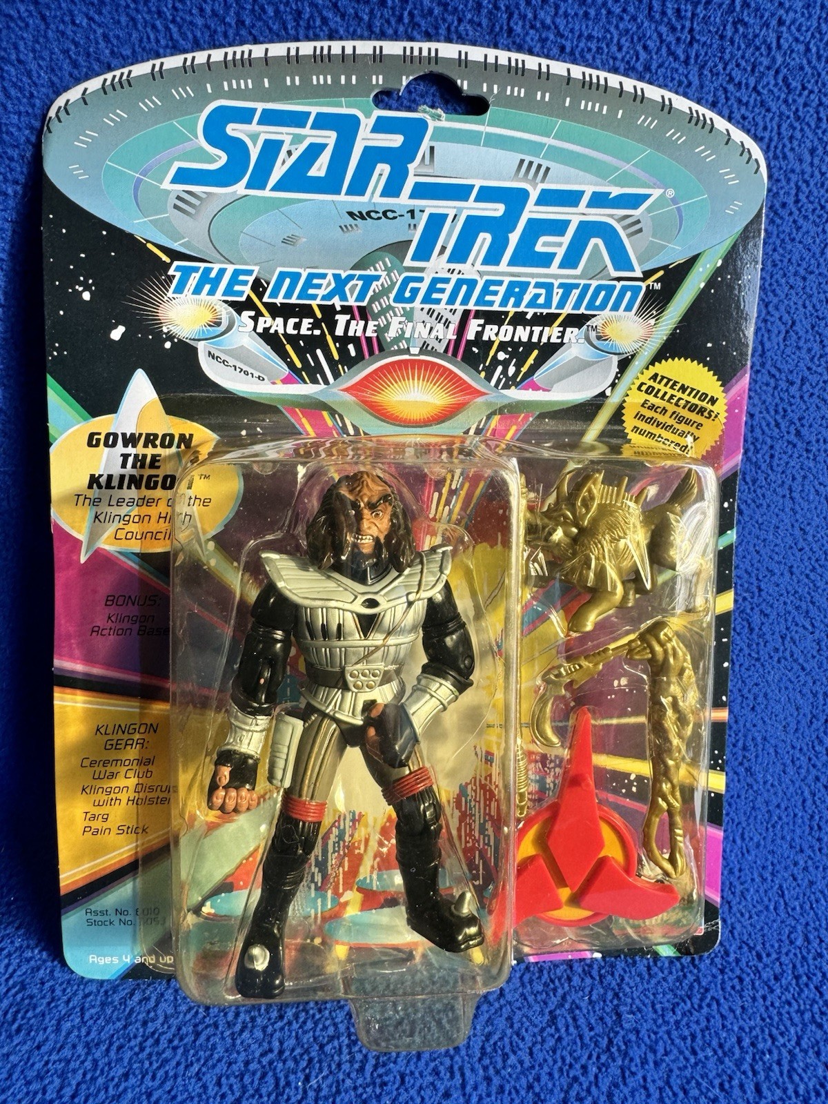 1992 Playmates Star Trek TNG Klingon Gowron Figurine w/ Targ MOC Sealed