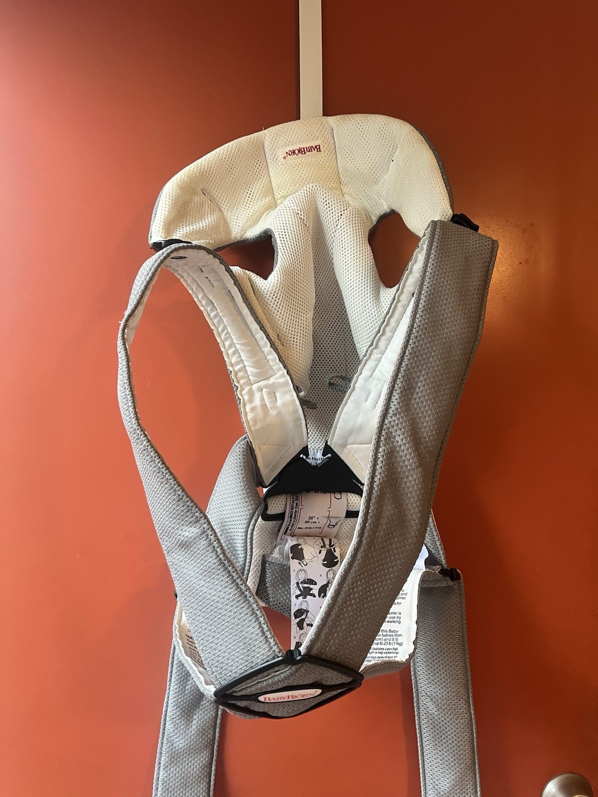 BabyBjörn Mesh Baby Carrier Gray White Machine Washable Size Adjustable Infant