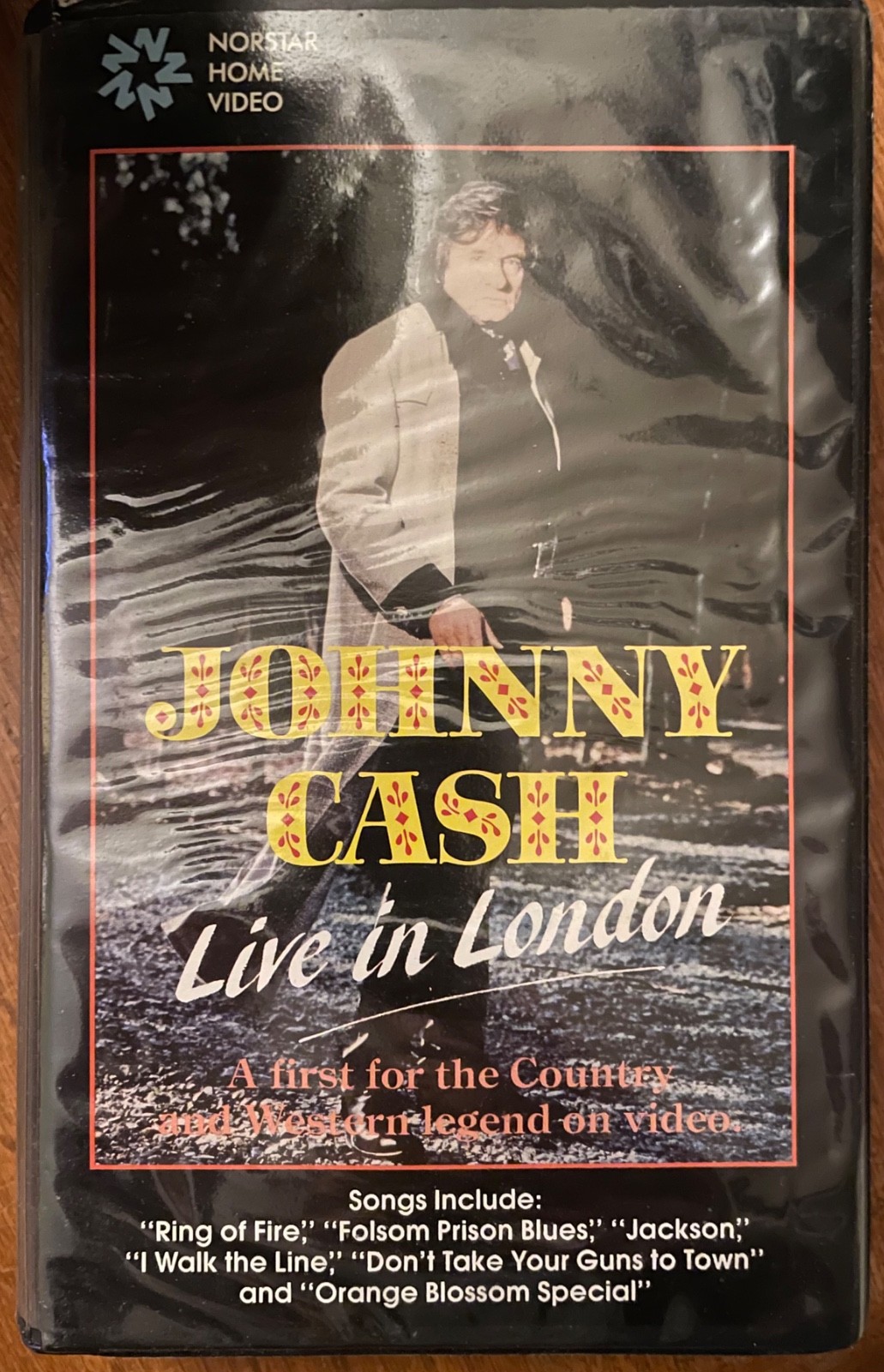 JOHNNY CASH LIVE IN LONDON RARE BETA CLAMSHELL CASE 1985