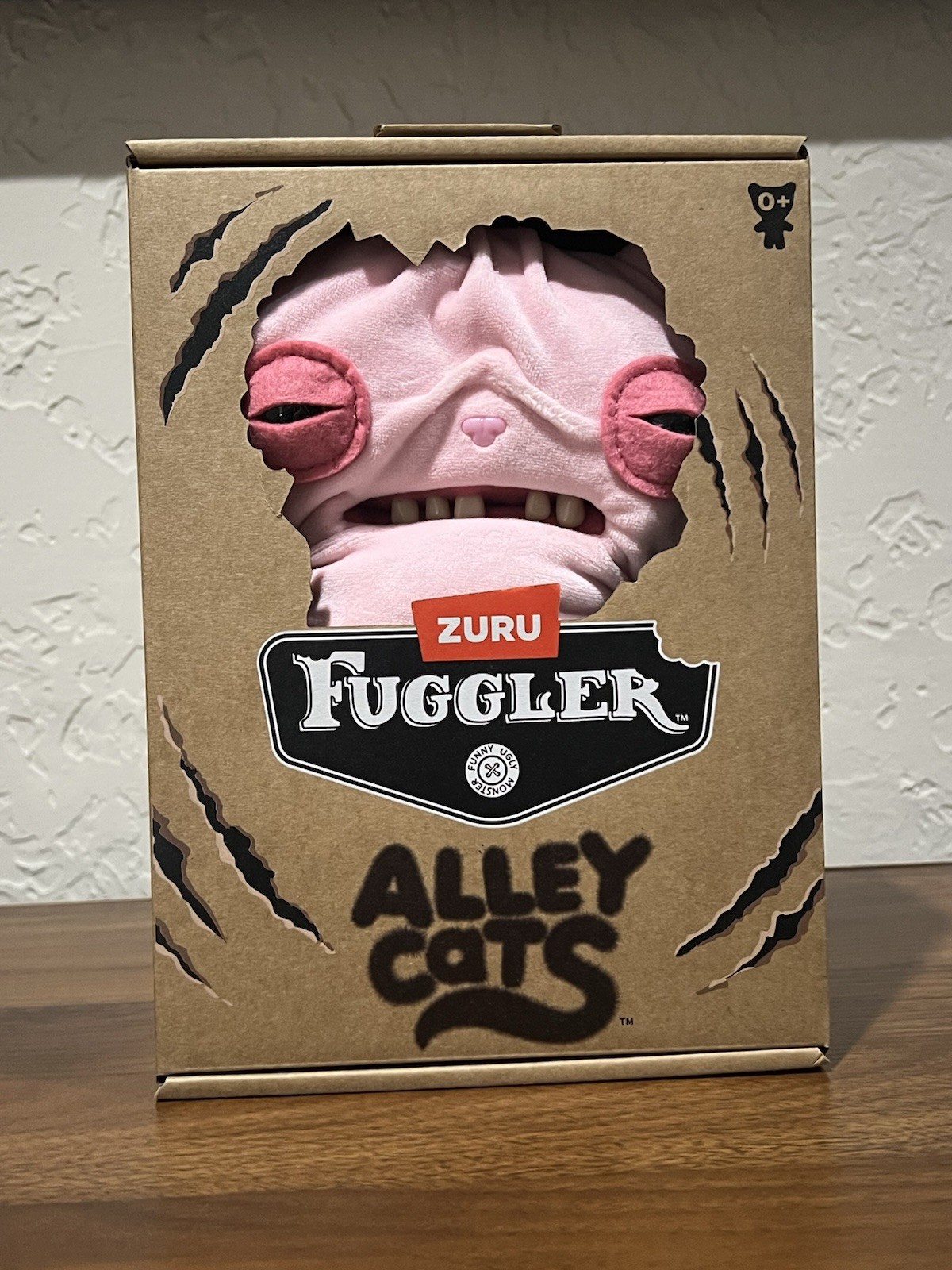New Fuggler Alley Cats Wrinkle McStinkles Plush Sphinx 9" Plush Toy Pink Zuru