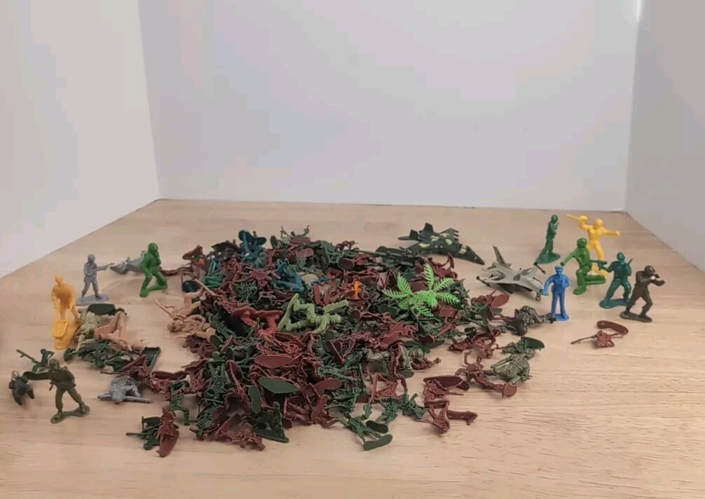 Army Men Lot