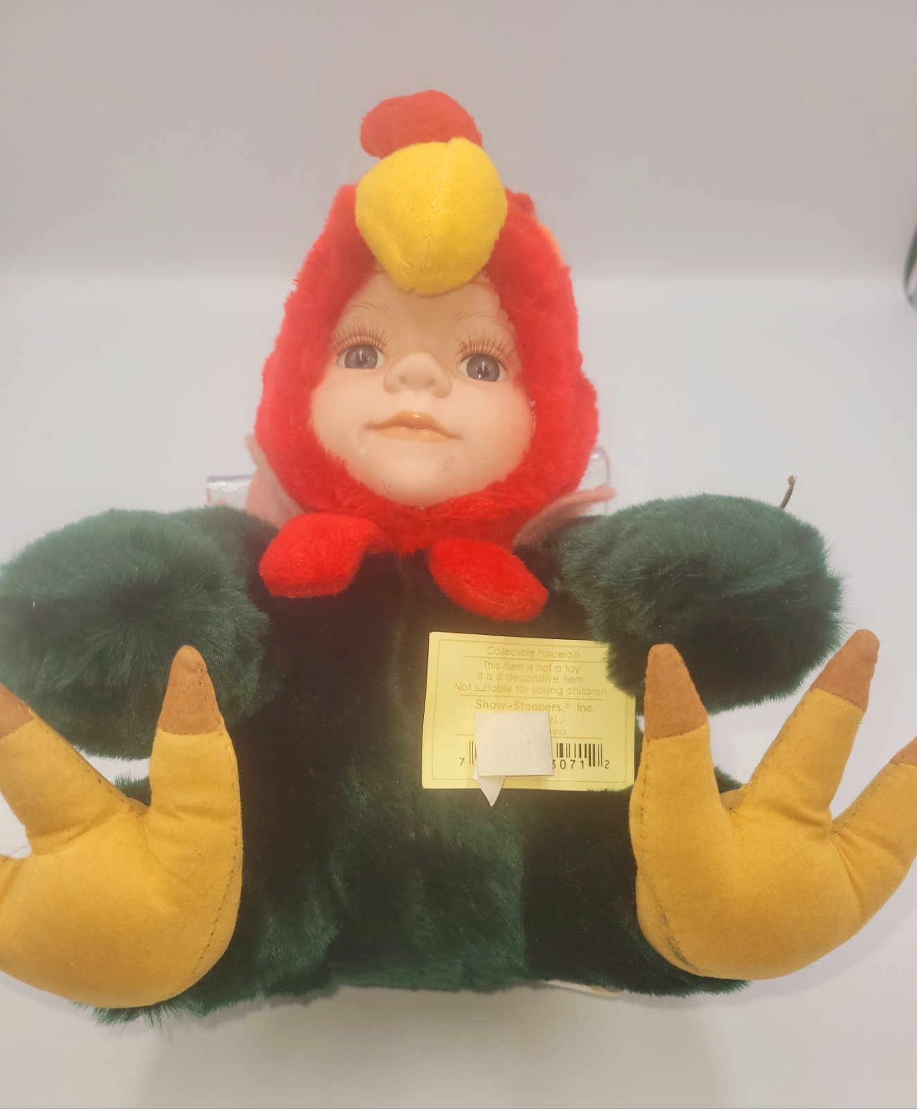 VINTAGE  Big Red Show Stopper Porcelain Baby Doll Co * Read FACE NEEDS CLEANING 