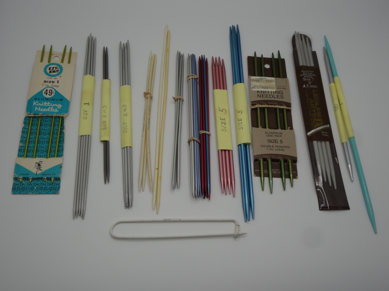 Lot of Double Point Knitting Needles Various Sizes Smoke & Pet Free