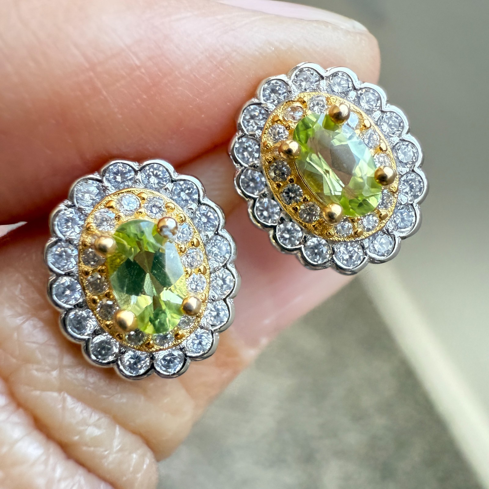 925 Sterling Silver Earrings 5x3mm Natural Peridot Gemstone Zircon Flower Women