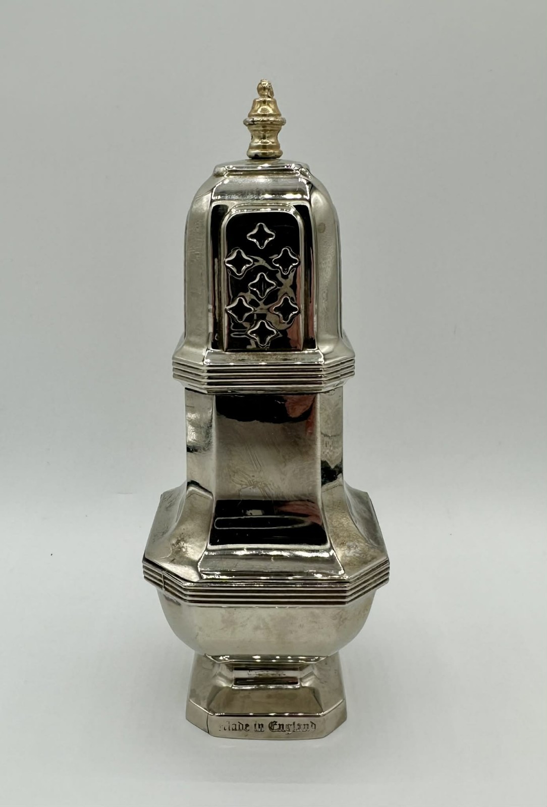 Vintage Antique Silver-Plated Sugar Shaker Muffineer – Marked: Made in England