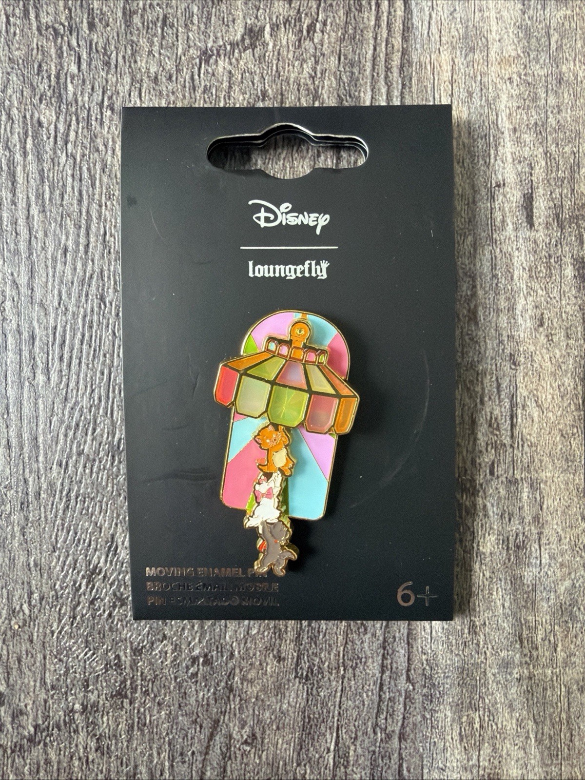 New Disney Aristocats Kittens Marie Berlioz Lamp Hinged Swinging Loungefly Pin