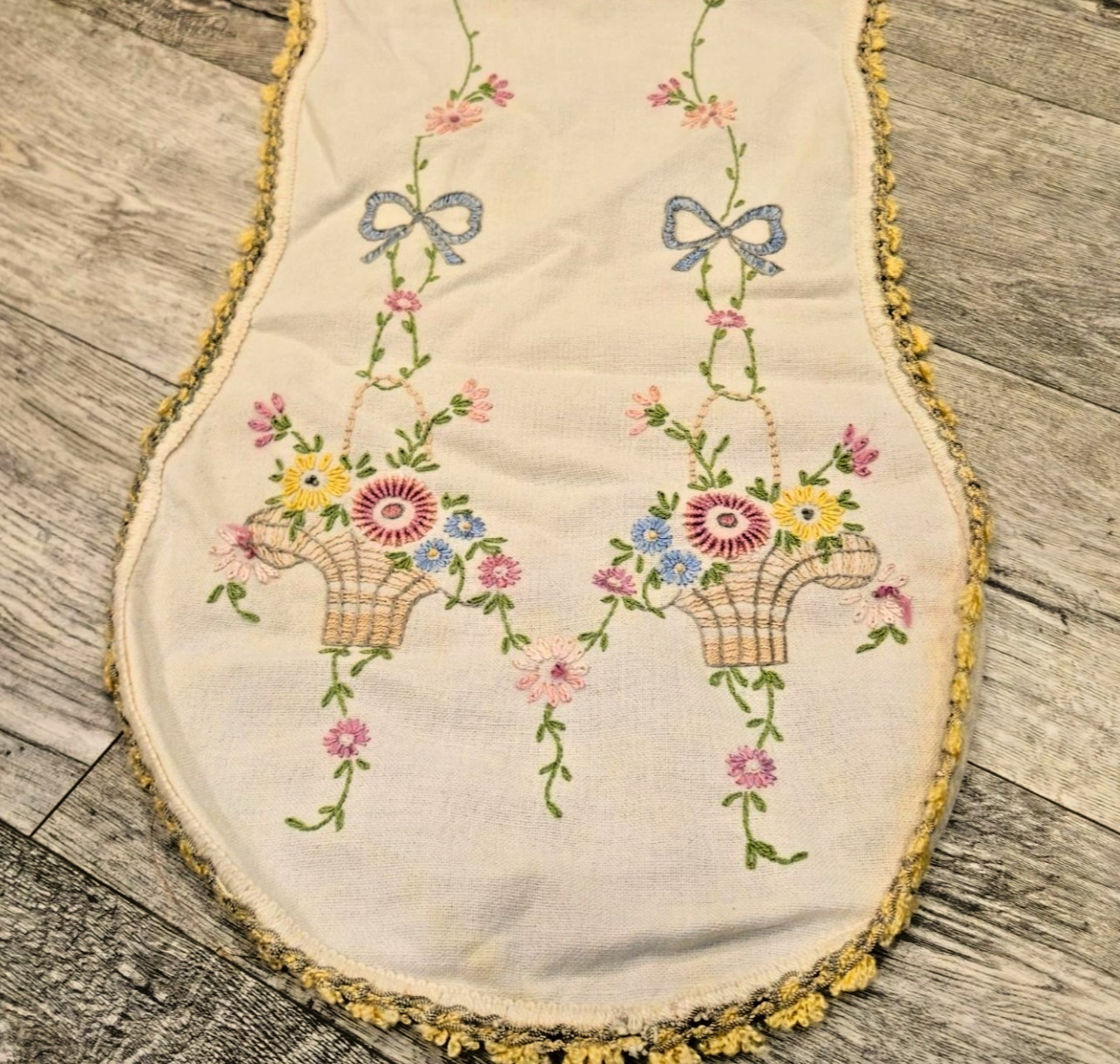 Vintage Hand Embroidered  Table Runner Floral  hanging Basket with bows cottage