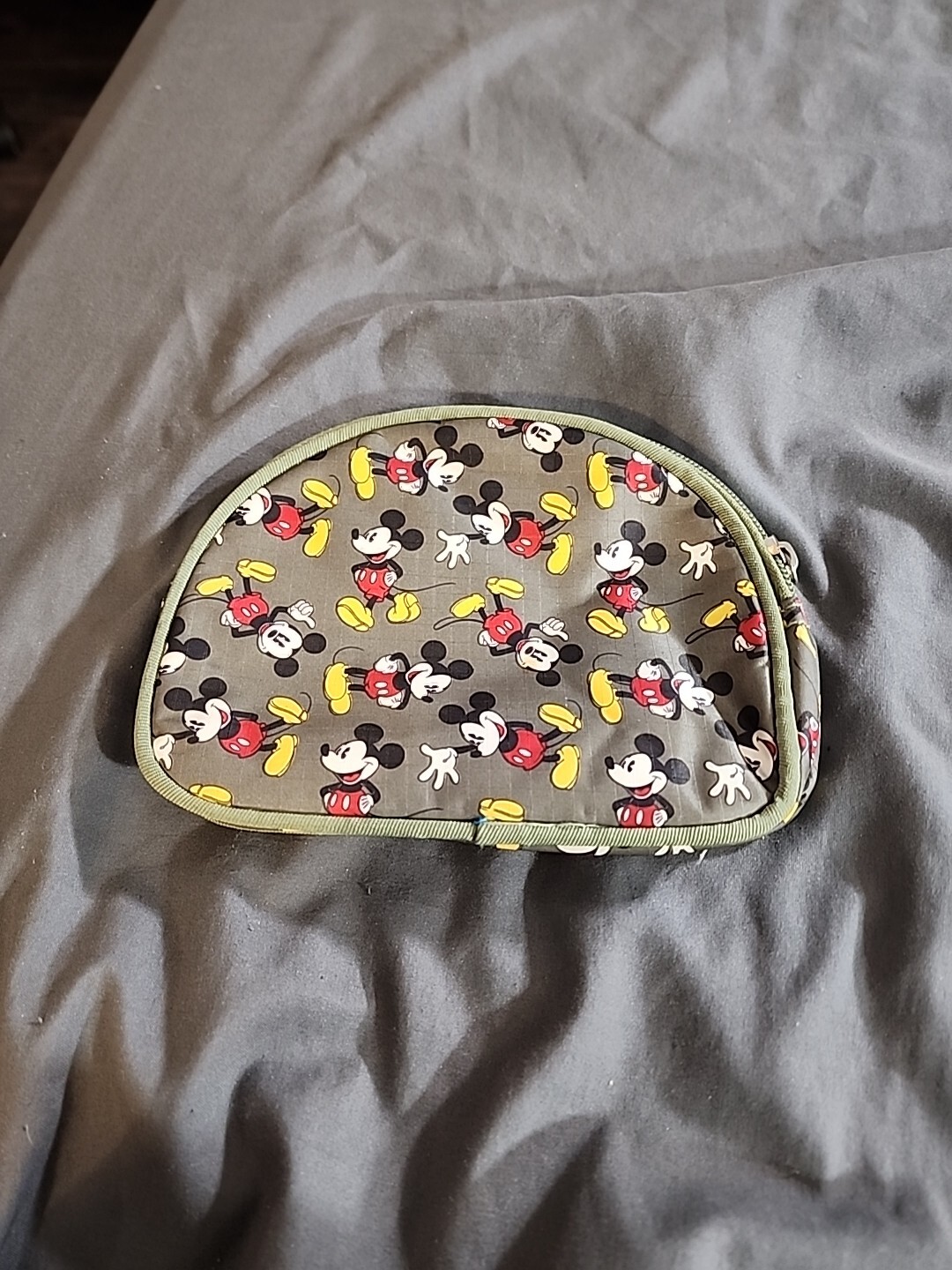 Classic Mickey Mouse green small bag