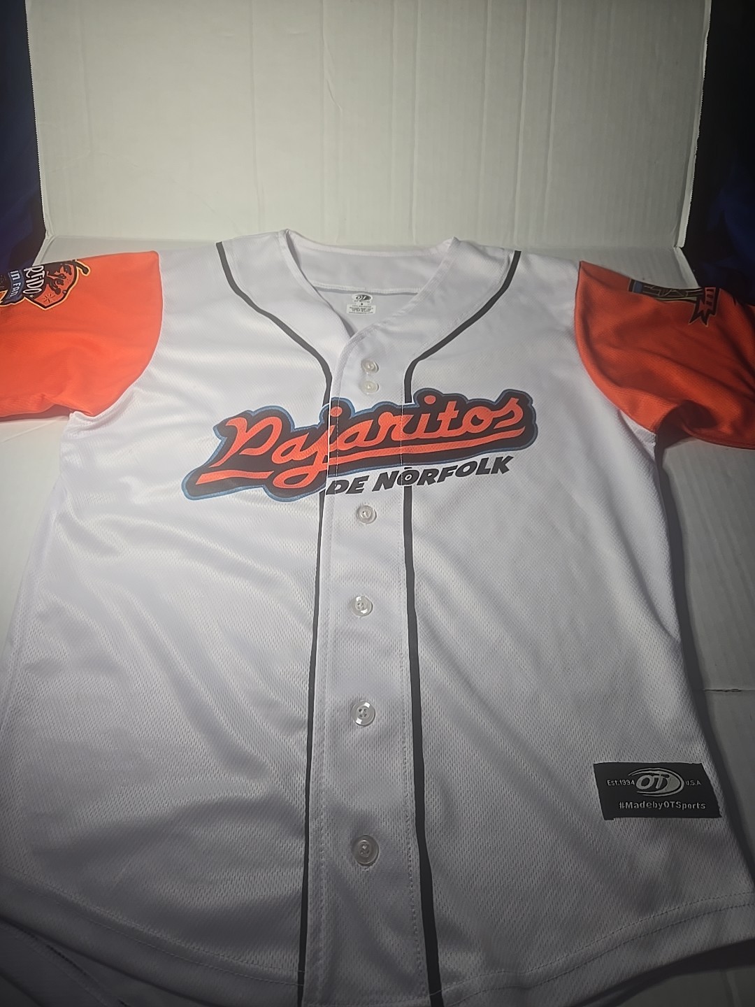 Norfolk Tides Jersey Size Small "Pajaritos De Norfolk" OT Sports