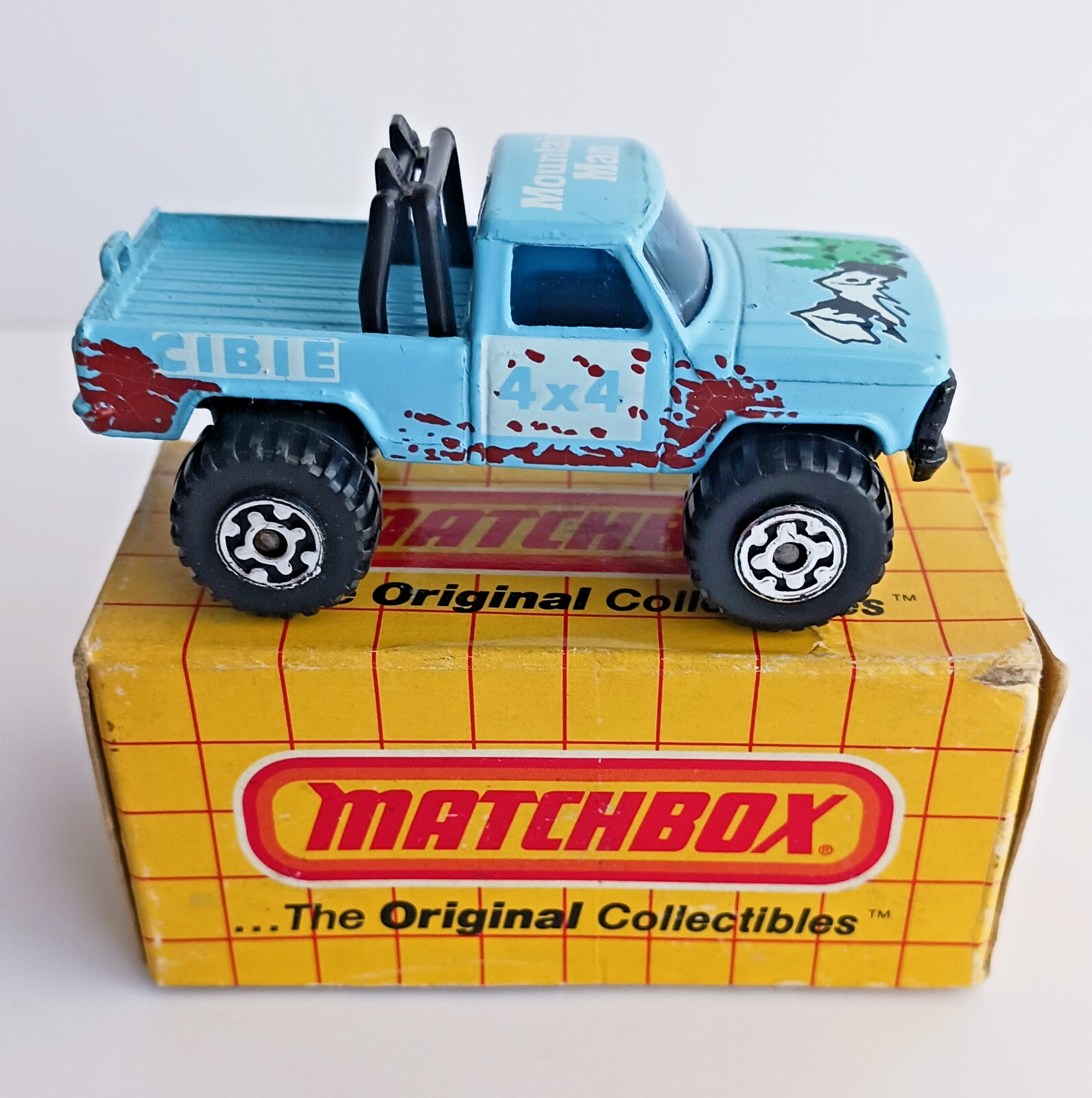 Matchbox Mountain Man Mini Pickup MB57 Original Box Vintage 1983