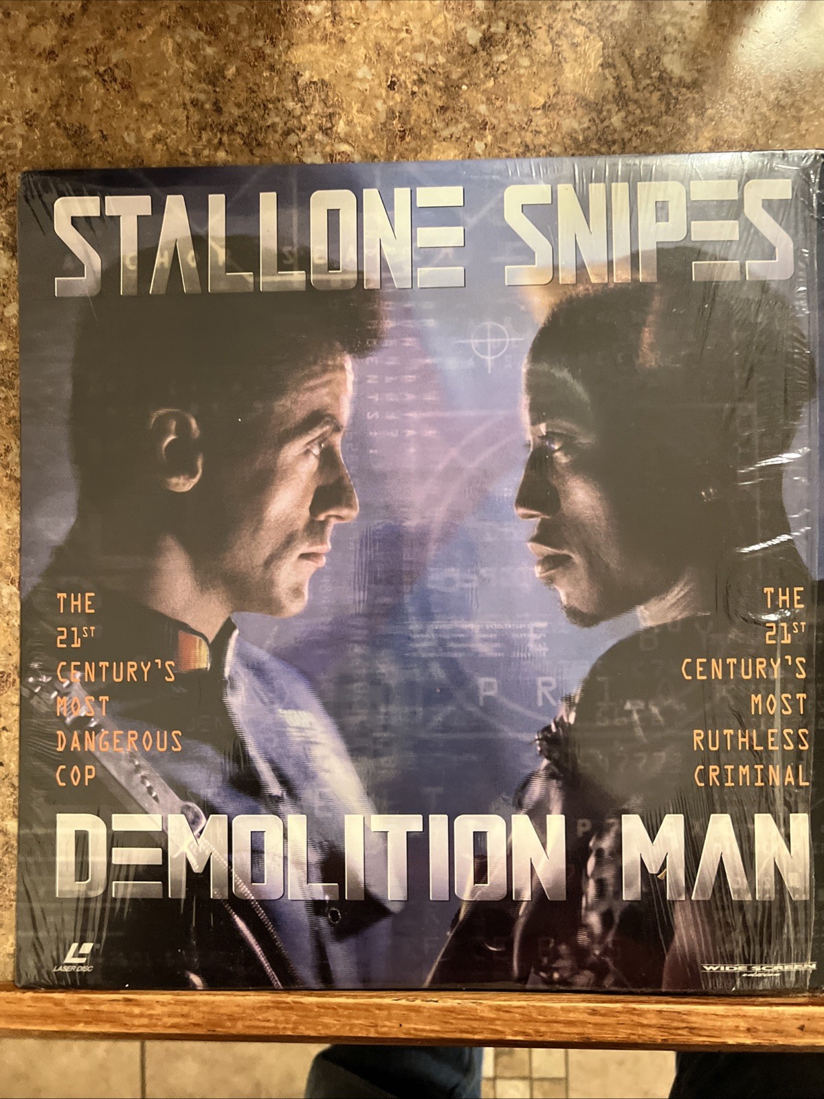 Demolition Man (Laserdisc) Wide screen edition 1994
