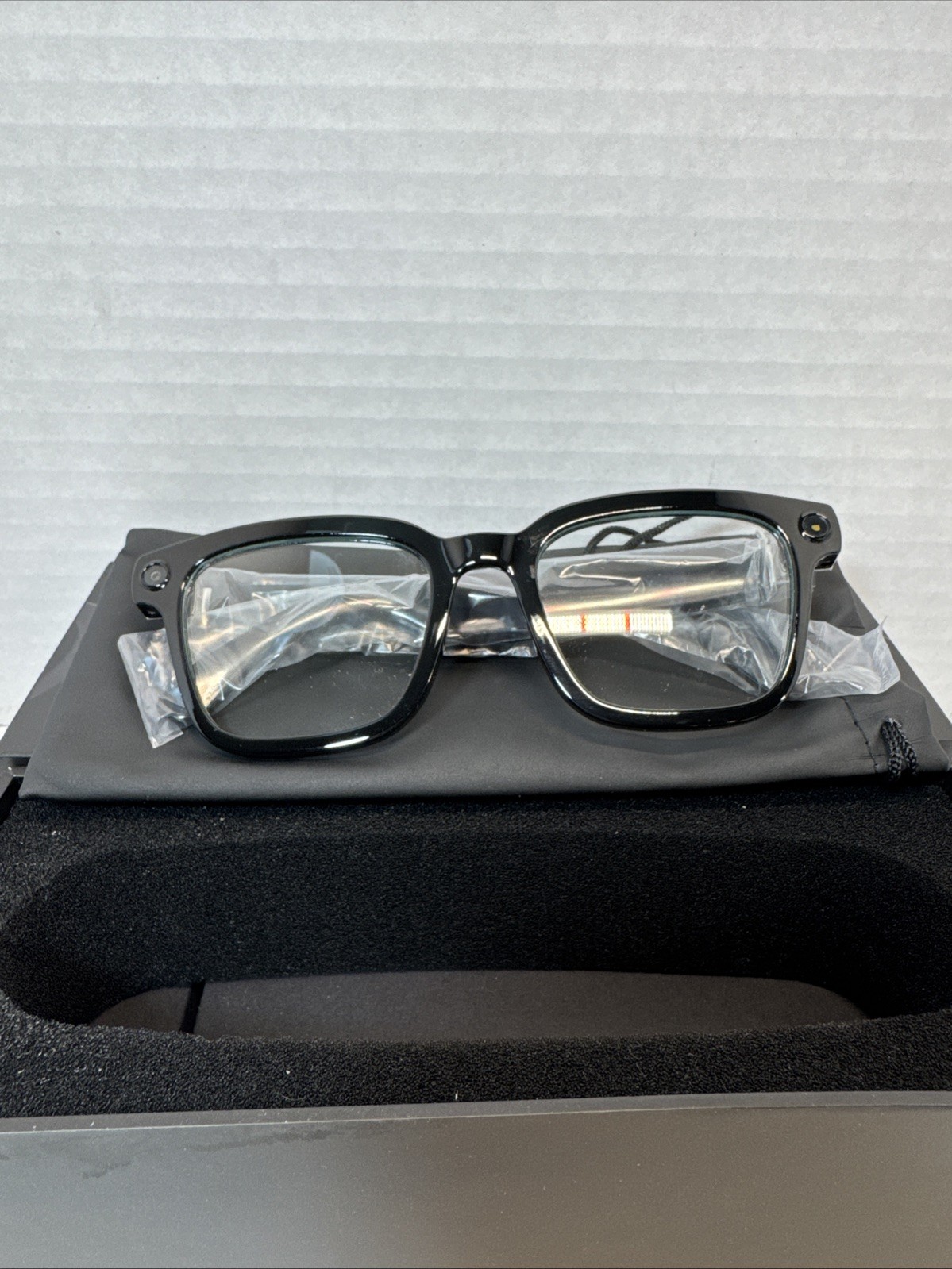 Smart Glasses Model: V03 Anti Blue Light Mirror Frame T5 Black with Case
