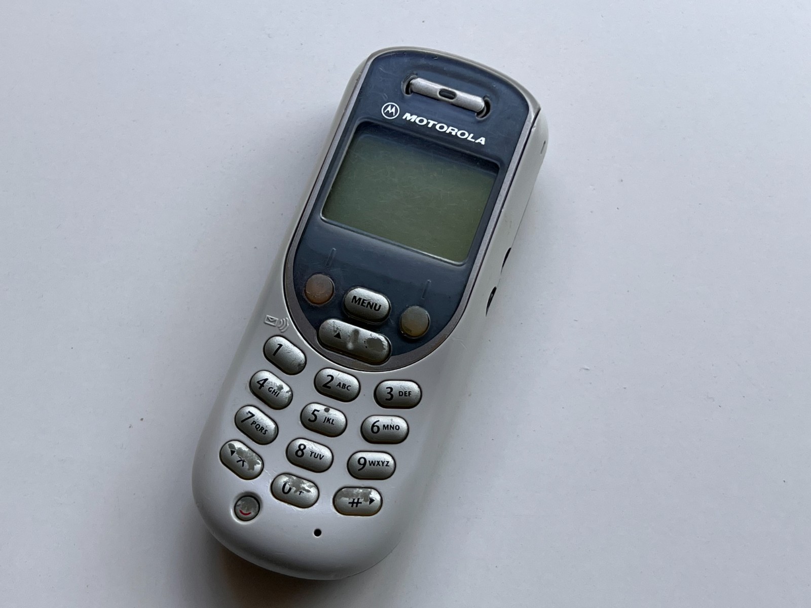 Motorola Talkabout T192 – Vintage Cell Phone