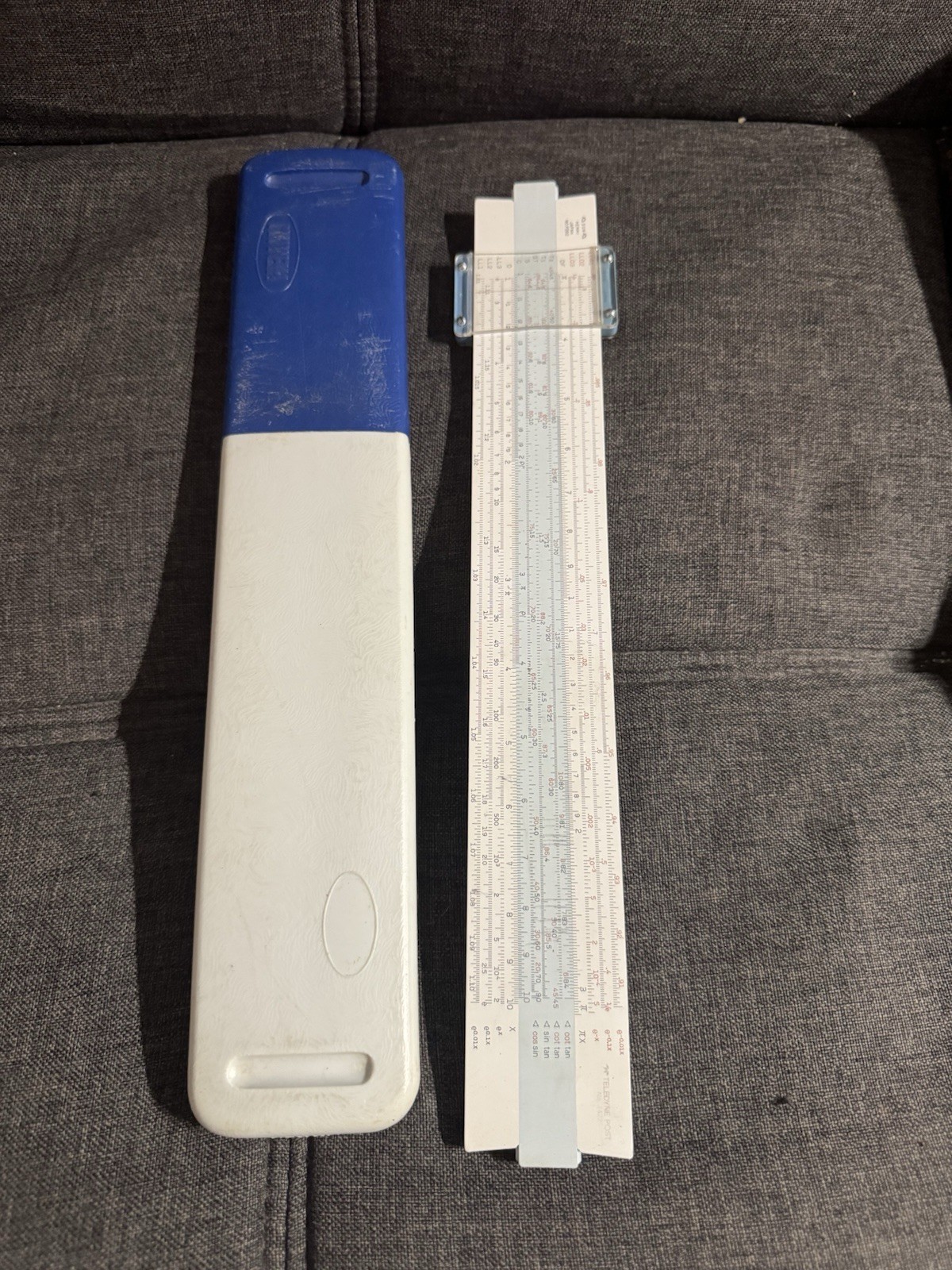 Vintage Slide Rule Hemmi No. P262 Made In Japan with Case