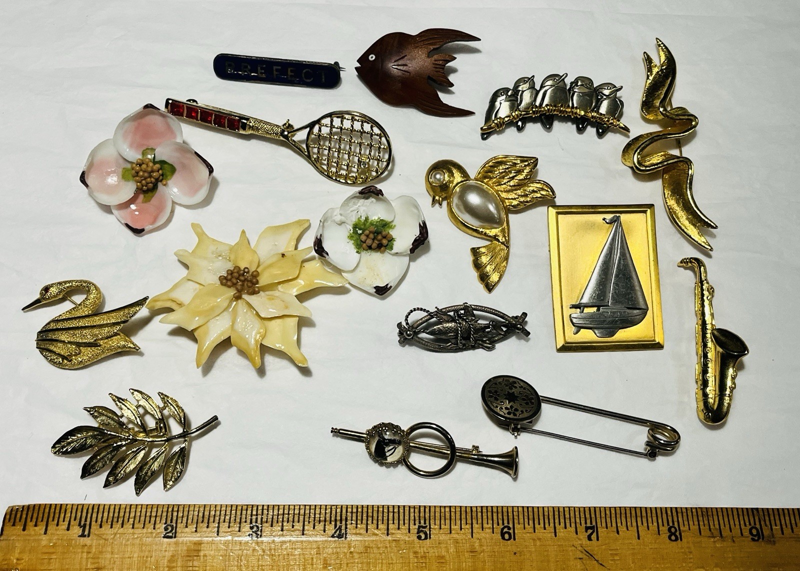 Vintage 16 Quality Pin Brooch Jewelry Lot BSK JJ Napier Shields Equestrian Shell