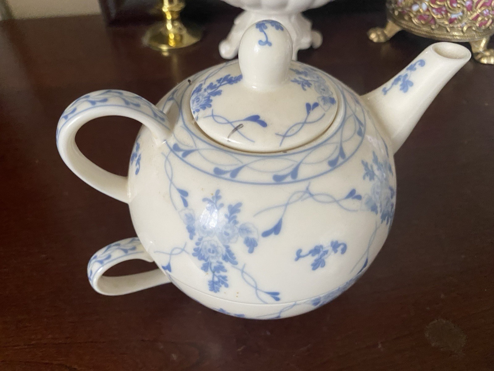 Skye McGhie Rose Brocade Blue And White Stackable Teapot.  Great condition