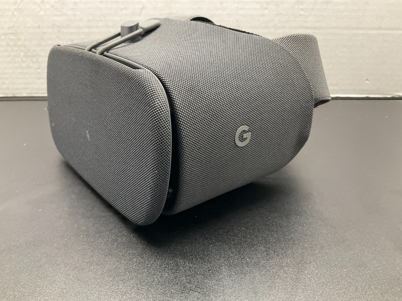 Google Daydream View Smartphone VR Headset with Remote D9SCA