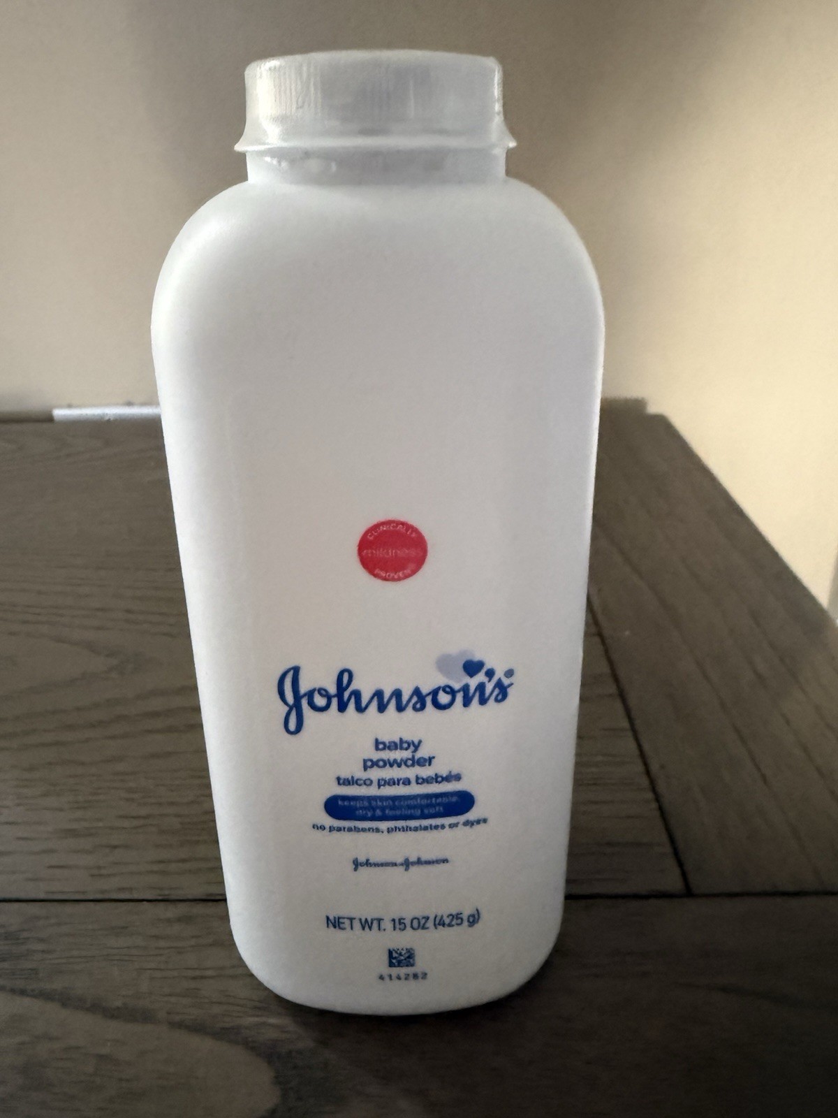JOHNSON'S Baby Powder 15oz (425g) Model Baby Powder MPN 414282