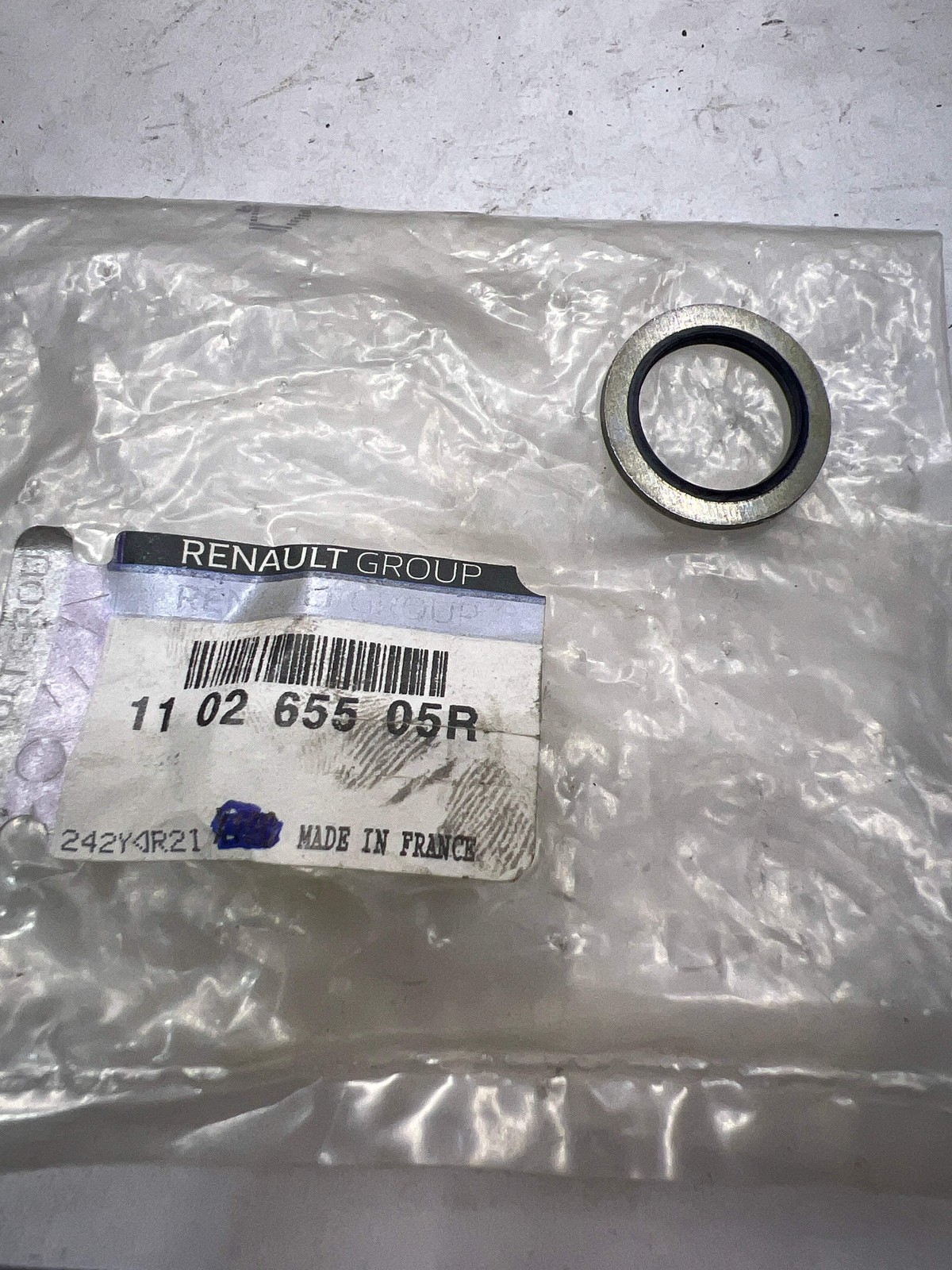 110265505R - EMPTY CAP GASKET - Renault