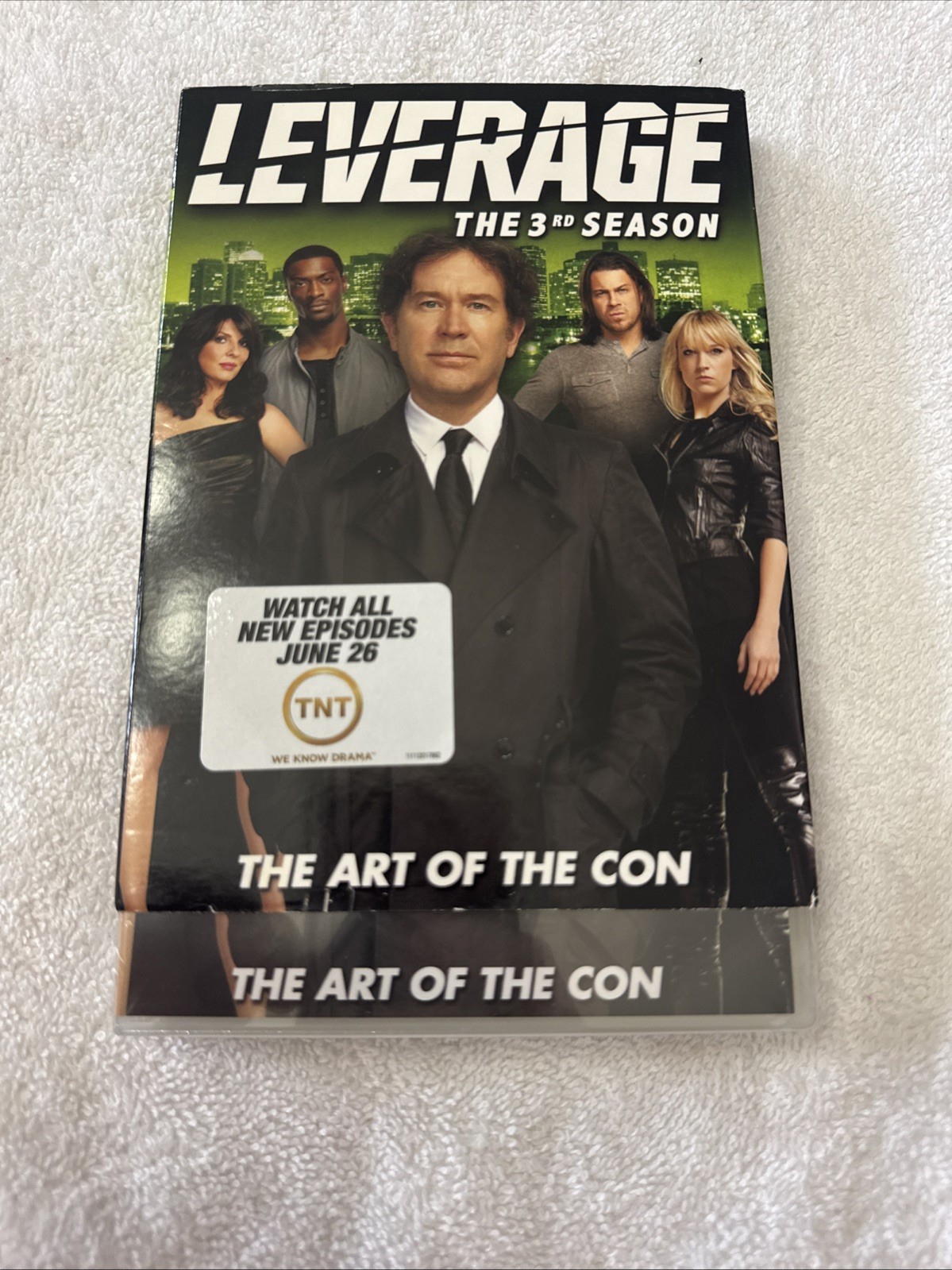 Leverage: Season 3  New Sealed F141