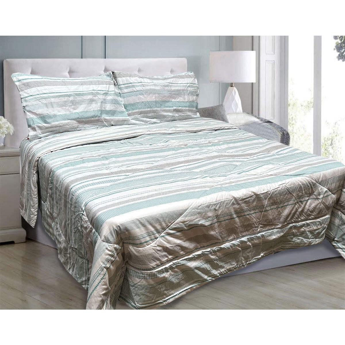 NNEDSZ Hotel Living 3 Pce Light Weight Comforter Set Queen/King Oscar Mosaic