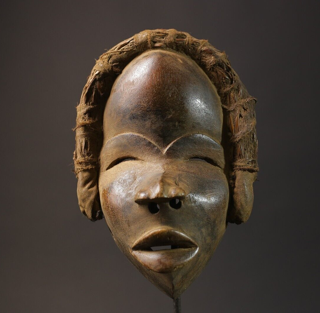 Authentic African Wood Mask Hand Carved Wall Art Sculpture-G2611