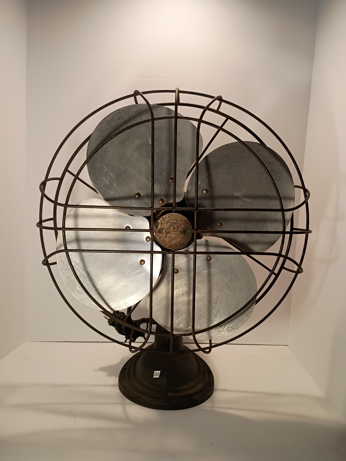 1940s Rare Arctic Aire 17" Fan Works In All Three Speeds Nice Vintage Fan 