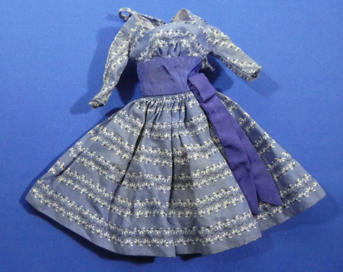 Early Vintage Barbie - 1960's Let's Dance Blue Dress!!!