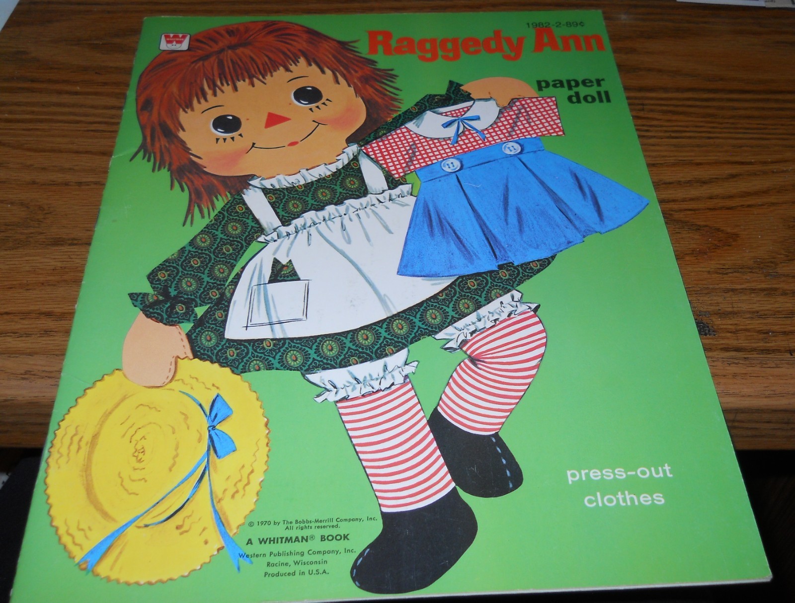 Vintage 1970 Raggedy Ann Paper Doll Press-Out Clothes Whitman Uncut